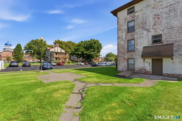64 Van Block Avenue #9D, Hartford, CT 06106