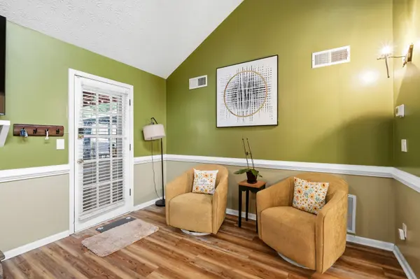 5032 Springtree Ct, Lithonia, GA 30038-2752