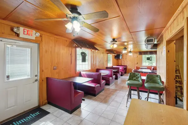 15 Everett Springs Rd NE, Calhoun, GA 30701-6909
