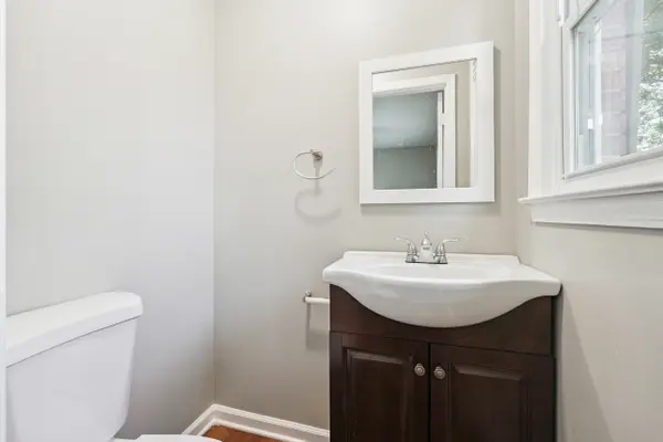 1277 4th Ave #1, Auburn, GA 30011-3062