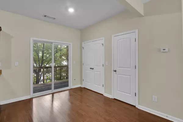 Norcross, GA 30093-1120,1719 Brookside Lay Cir