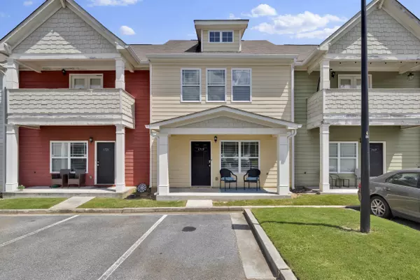 1719 Brookside Lay Cir, Norcross, GA 30093-1120