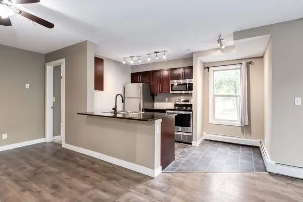 403 Mackenzie WAY SW #9116, Airdrie, AB T4B3V7