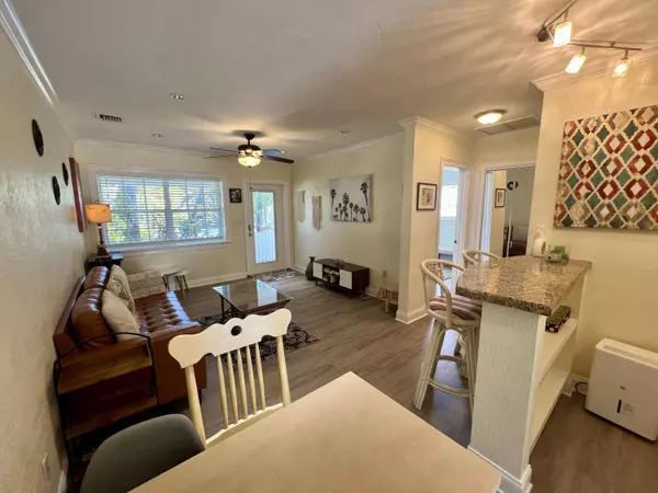 2521 Flagler Avenue #4, Key West, FL 33040