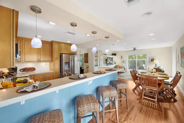 19881 Date Palm Drive, Sugarloaf, FL 33042