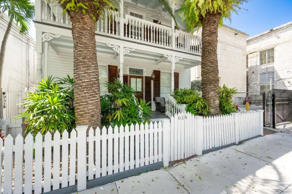 616 Caroline Street #APT 6, Key West, FL 33040