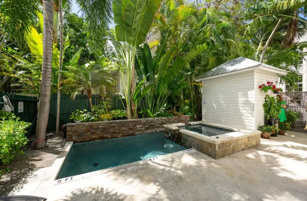 616 Caroline Street #APT 6, Key West, FL 33040
