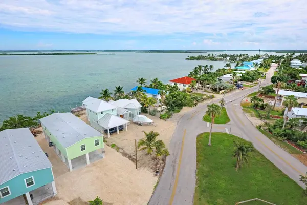 E 21 Circle DR, Saddlebunch, FL 33040
