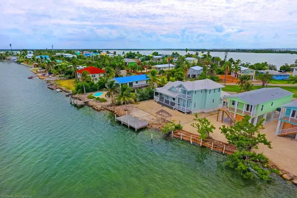 E 21 Circle DR, Saddlebunch, FL 33040