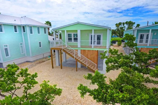E 21 Circle DR, Saddlebunch, FL 33040