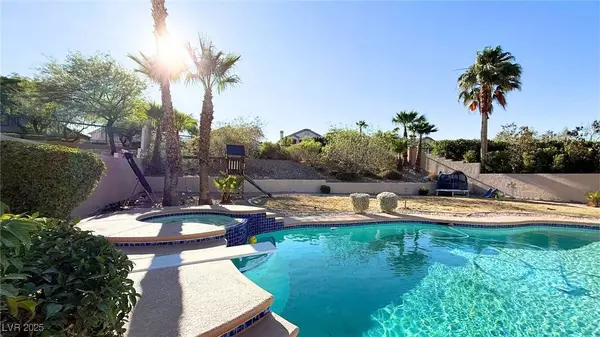 821 Star Pine DR, Las Vegas, NV 89144