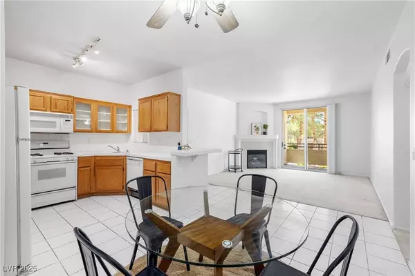 1830 N Buffalo DR #2014, Las Vegas, NV 89128