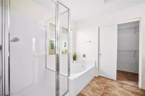 3429 Glacial Lake ST, Las Vegas, NV 89122