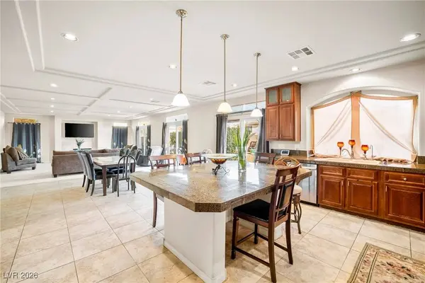 8276 Windsor Oaks ST, Las Vegas, NV 89139