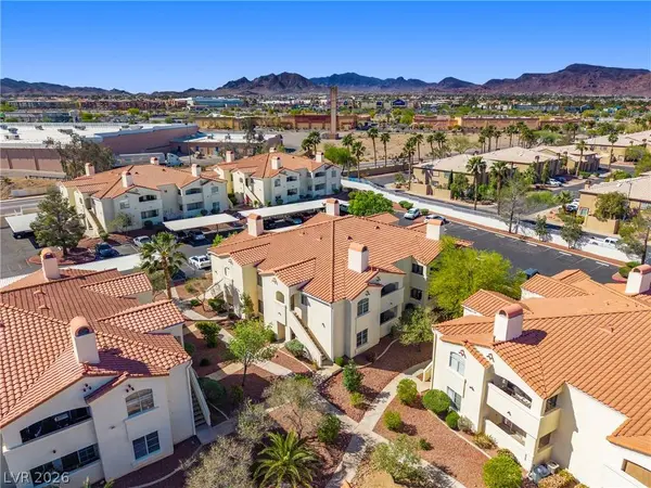 698 S Racetrack RD #823, Henderson, NV 89015