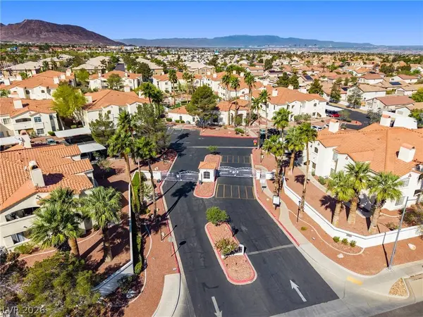 698 S Racetrack RD #823, Henderson, NV 89015
