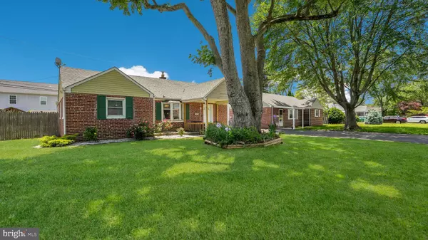 4618 EUGENE DR, Bristol, PA 19007