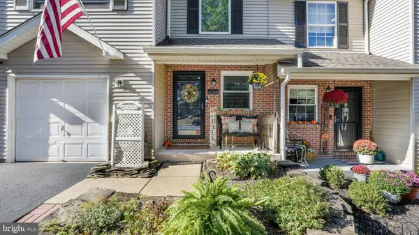 6169 MOUNTAIN LAUREL CT, Pipersville, PA 18947