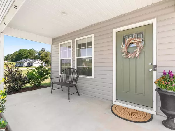 381 Deer Farm Pond Lane, Fair Play, SC 29643