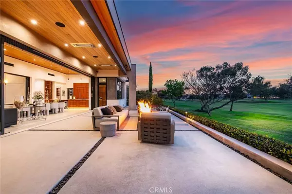 6691 Country CIR, Huntington Beach, CA 92648