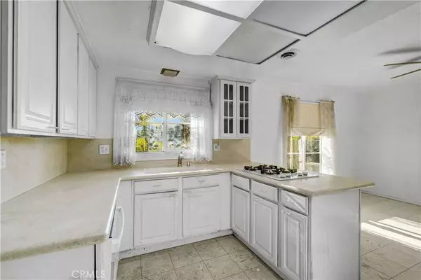 23141 Tulip ST, Lake Forest, CA 92630