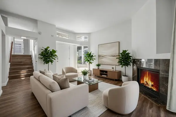 3021 Langs Bay, Costa Mesa, CA 92626-6910