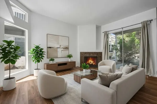 3021 Langs Bay, Costa Mesa, CA 92626-6910