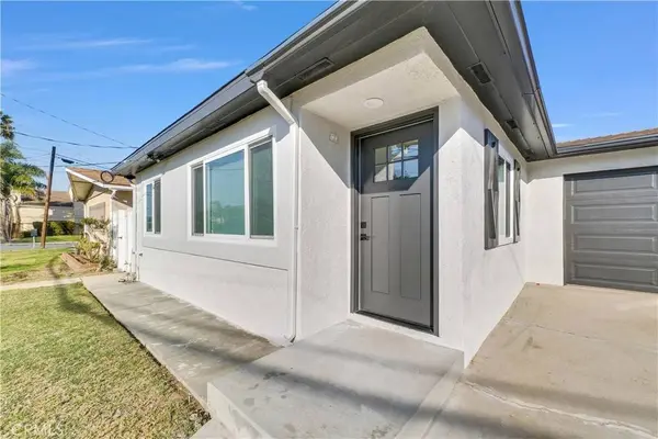 18432 Patterson LN