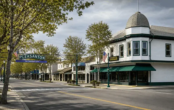 feature image of Cash vs. Financed Buyers in Pleasanton's Luxury Market: Who's Really Winning in 2026