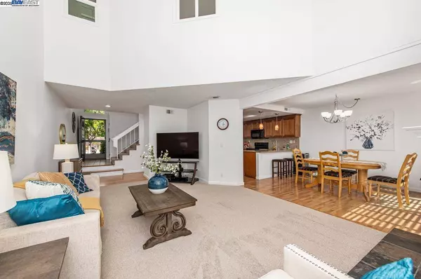 1552 Oxsen St, Pleasanton, CA 94566