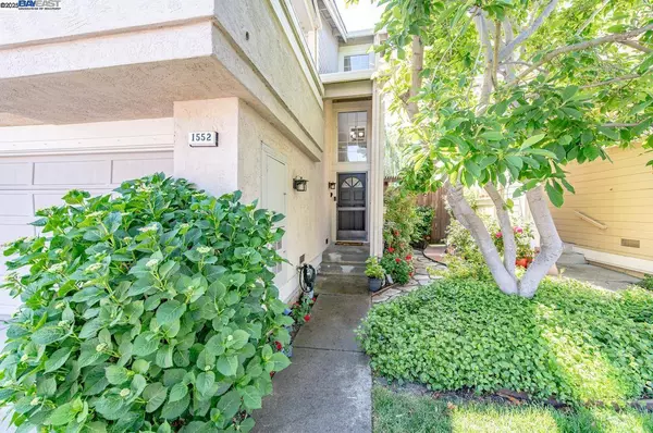 1552 Oxsen St, Pleasanton, CA 94566
