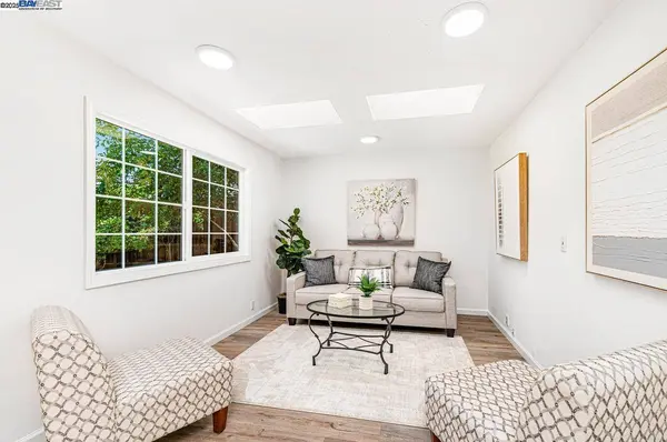 954 Crellin Rd, Pleasanton, CA 94566