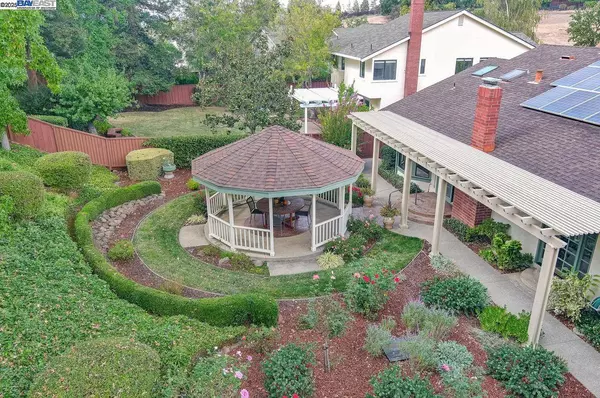 3126 Arbor Dr, Pleasanton, CA 94566