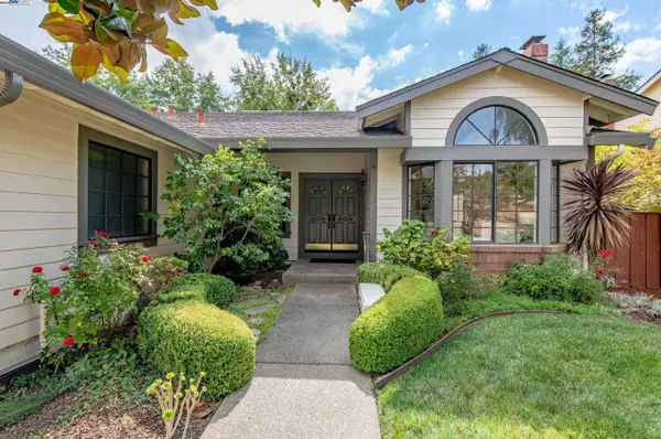 3126 Arbor Dr, Pleasanton, CA 94566