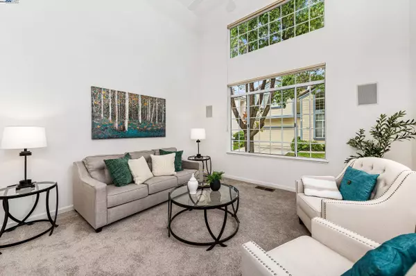 821 Kolb Pl, Santa Clara, CA 95050