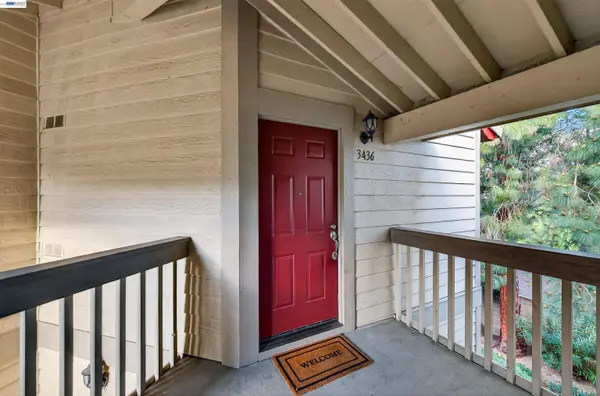3436 Smoketree Commons Dr, Pleasanton, CA 94566