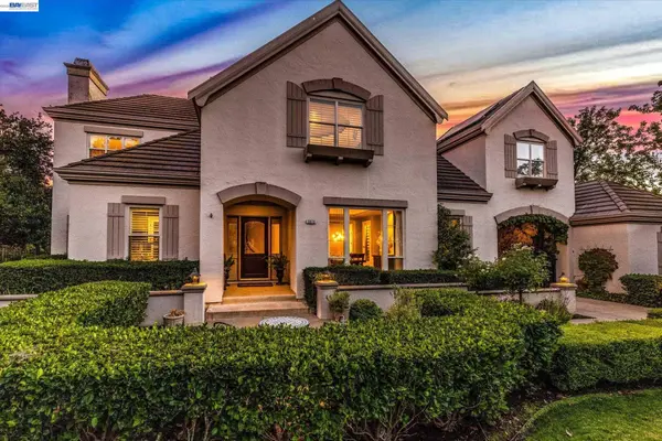 3019 E Ruby Hill Dr, Pleasanton, CA 94566