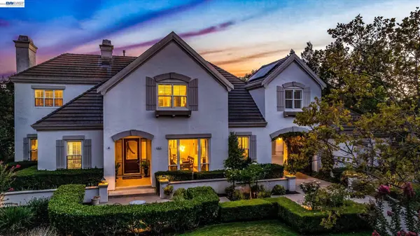 3019 E Ruby Hill Dr, Pleasanton, CA 94566