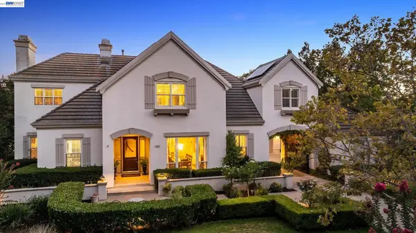 3019 E Ruby Hill Dr, Pleasanton, CA 94566