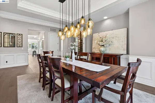 3019 E Ruby Hill Dr, Pleasanton, CA 94566