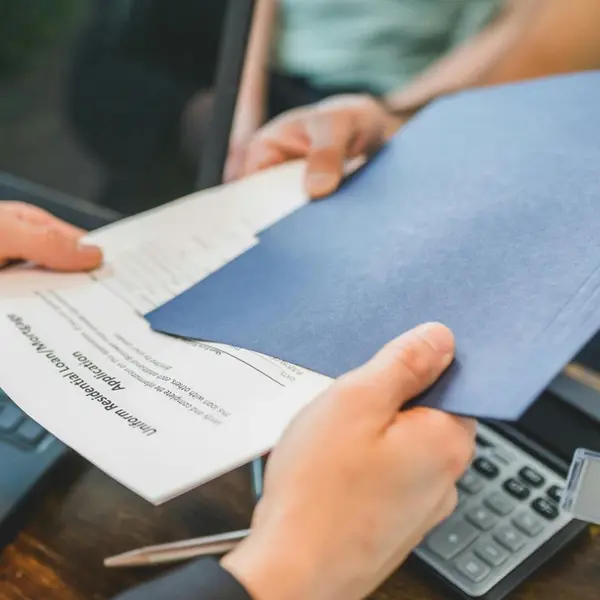 Why Working with a Local Realtor Matters When Buying or Selling,Angela Hyde