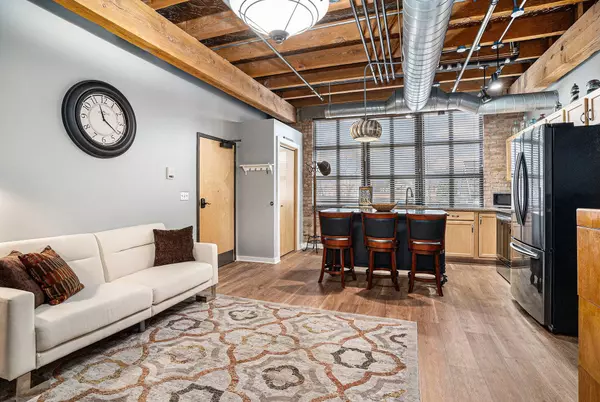 633 Elliott Avenue #7, Grand Haven, MI 49417