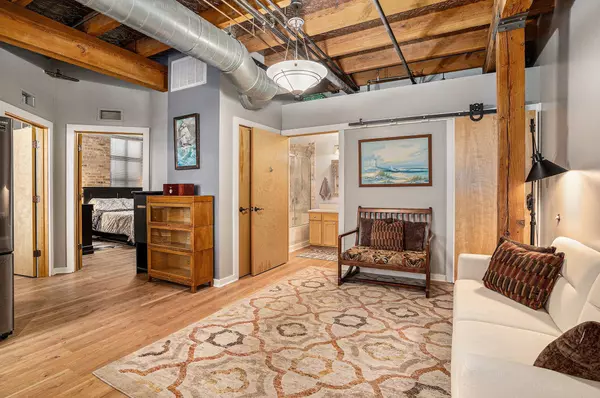 633 Elliott Avenue #7, Grand Haven, MI 49417