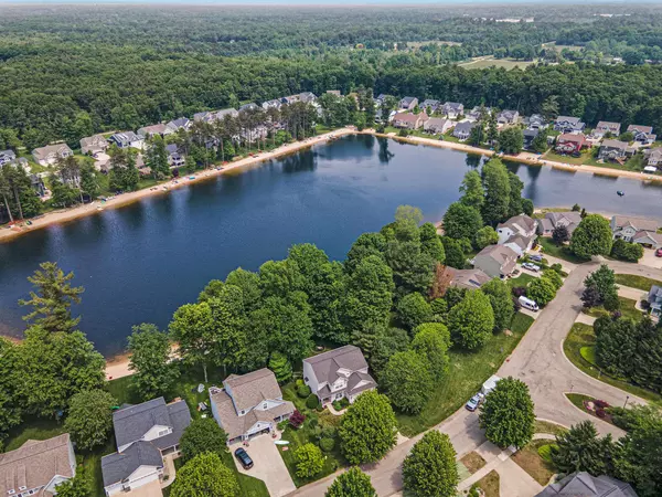 13365 Patchin Drive, Nunica, MI 49448