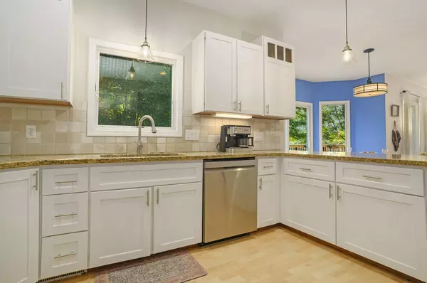 16972 Birchview Drive, Nunica, MI 49448