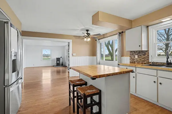 7531 State Road, Coopersville, MI 49404