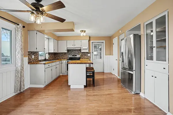 7531 State Road, Coopersville, MI 49404