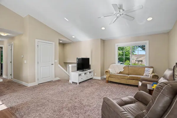 11413 Starflower Drive, Holland, MI 49424