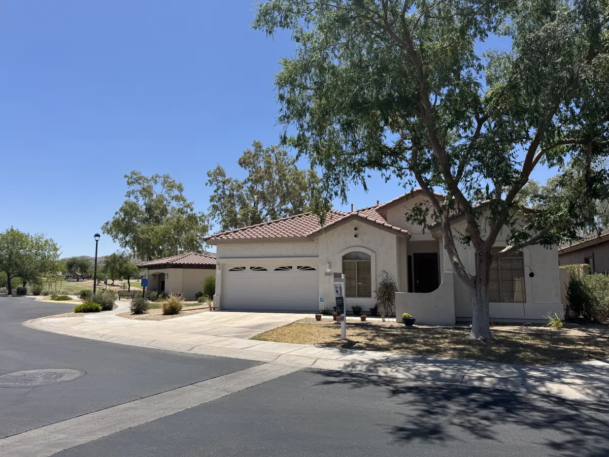 2519 E Darrel Rd, Phoenix, AZ 85042-5936