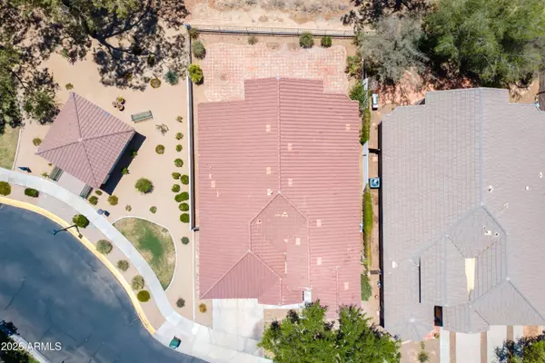 2519 E DARREL Road, Phoenix, AZ 85042